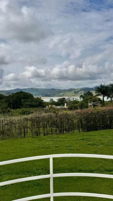 Finca Con Vistas Al Lago Calima Vila Exterior foto