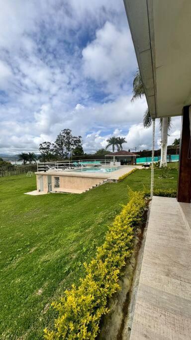 Finca Con Vistas Al Lago Calima Vila Exterior foto