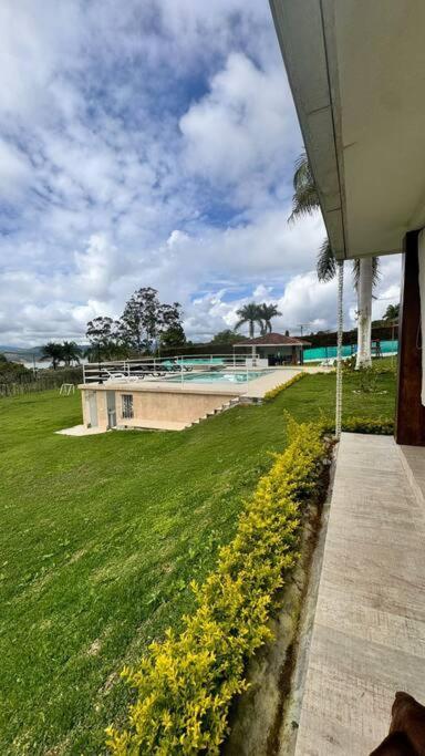 Finca Con Vistas Al Lago Calima Vila Exterior foto