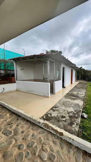 Finca Con Vistas Al Lago Calima Vila Exterior foto